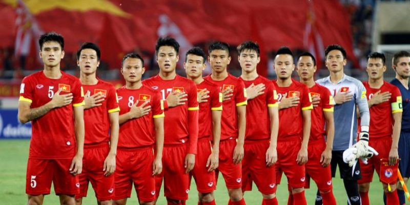 sân bóng đá 11 người